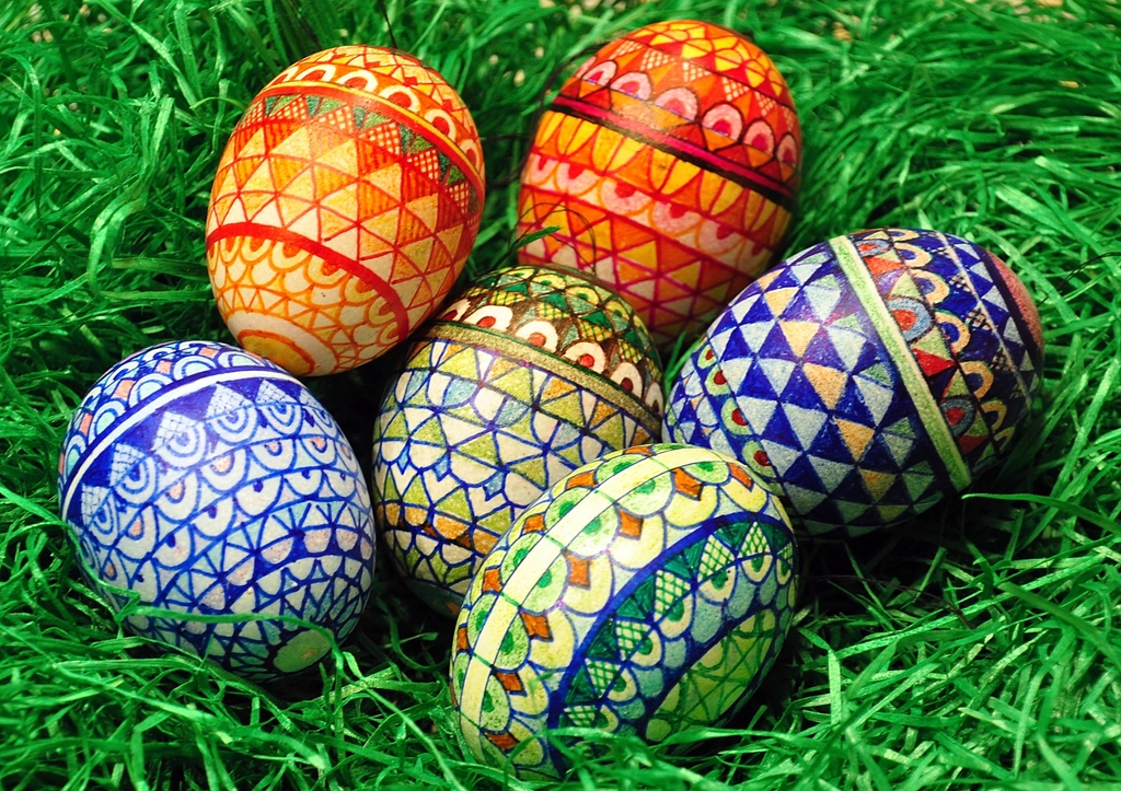 Easter: Blending Faith and Fun (image credits: rawpixel)