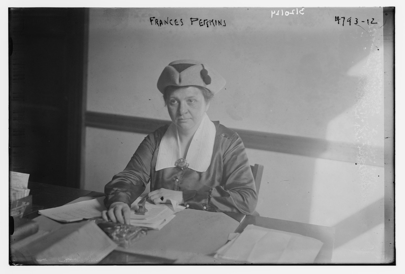 Frances Perkins: The Architect of Social Security (image credits: Library of Congress

Catalog: https://lccn.loc.gov/2014708217
Image download: https://cdn.loc.gov/service/pnp/ggbain/28000/28056v.jpg
Original url: https://www.loc.gov/pictures/item/2014708217/, Public domain, https://commons.wikimedia.org/w/index.php?curid=67520962)