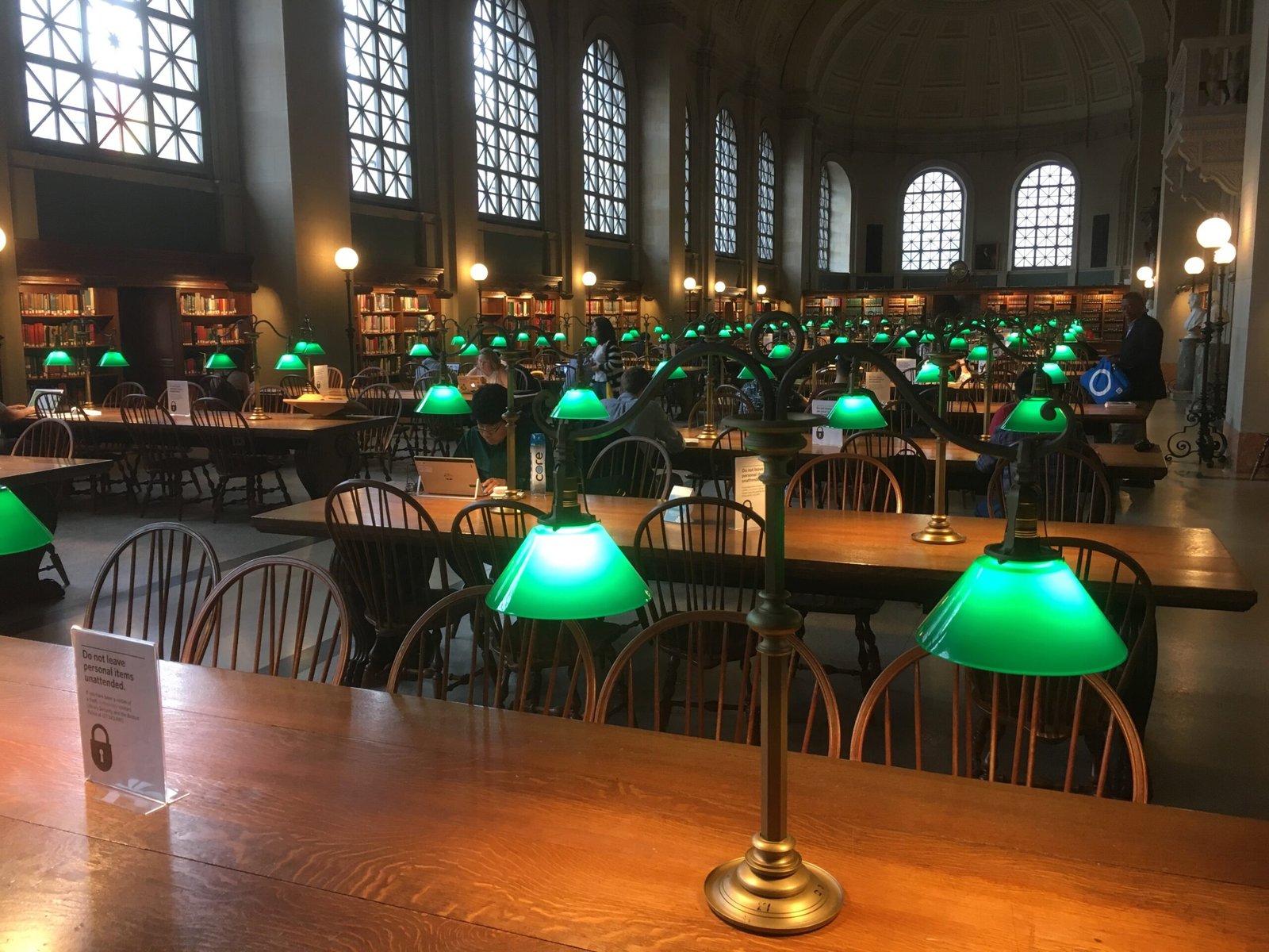 Record-Breaking Library Checkouts (image credits: By Ncysea, Public domain, https://commons.wikimedia.org/w/index.php?curid=116744890)