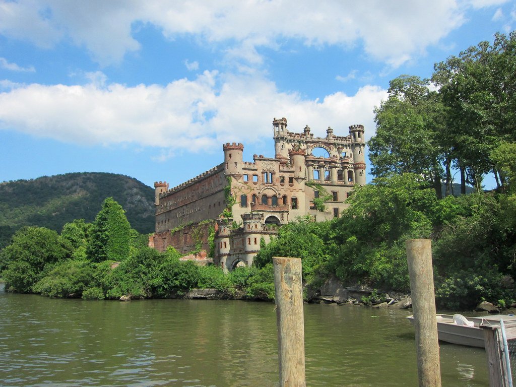 Bannerman Castle: The Arsenal of the Hudson (image credits: flickr)