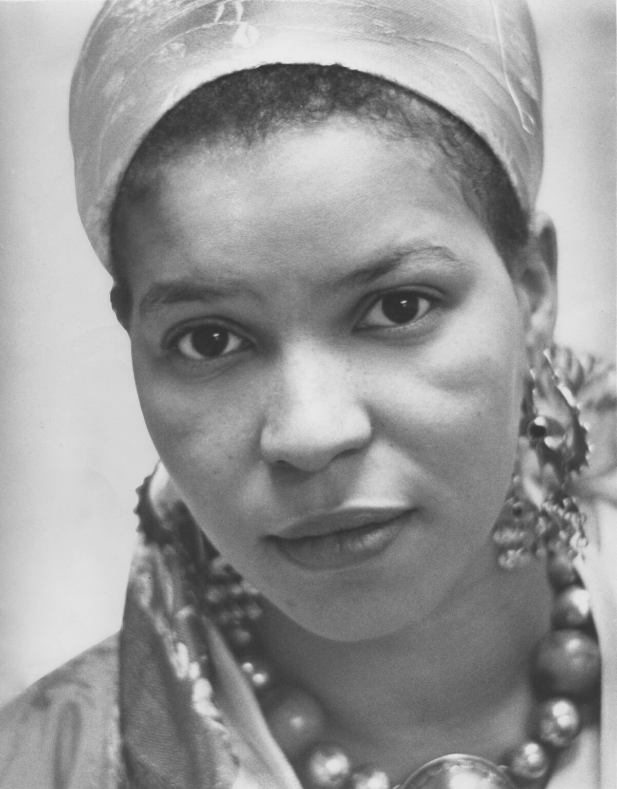 17 Poets Who Defined the Spirit of American Cities