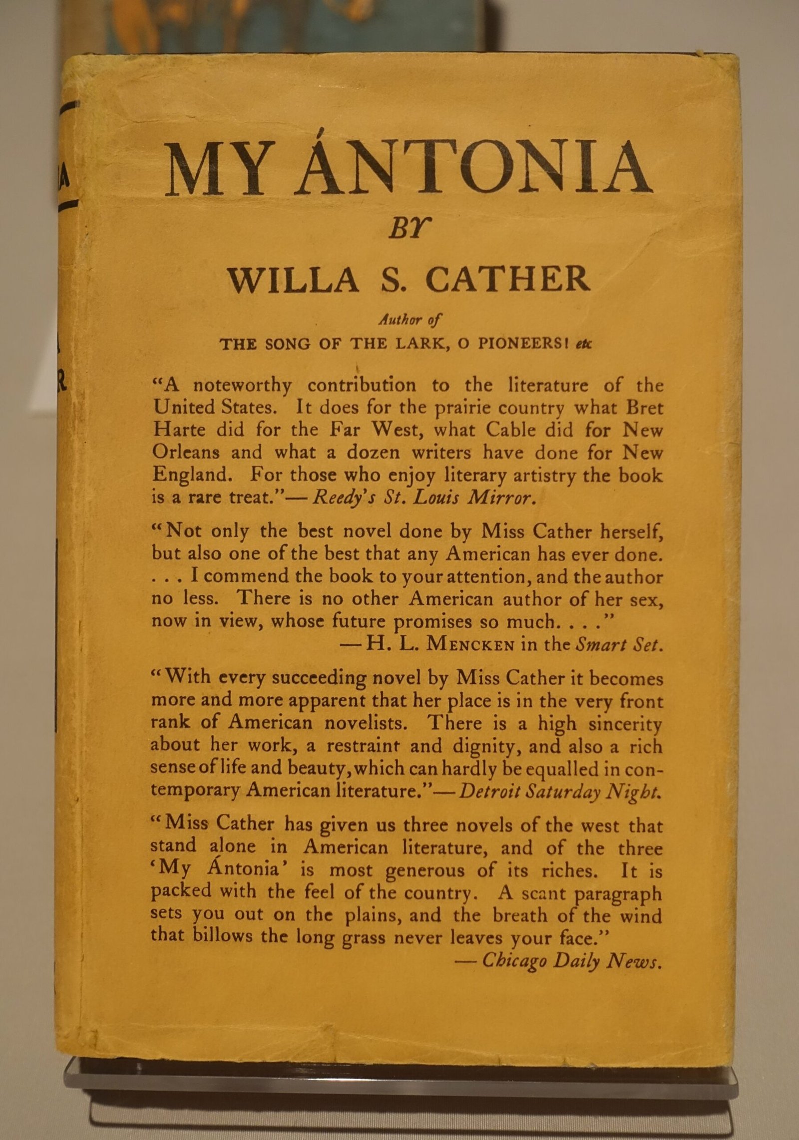 My Ántonia - The Strength of the Prairie Immigrants (image credits: By Daderot, Public domain, https://commons.wikimedia.org/w/index.php?curid=52917545)