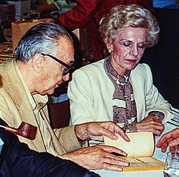 Latino Contributions to Pulp Sci-Fi (image credits: By Pip R. Lagenta of San Mateo, CC BY 2.0, https://commons.wikimedia.org/w/index.php?curid=42810305)