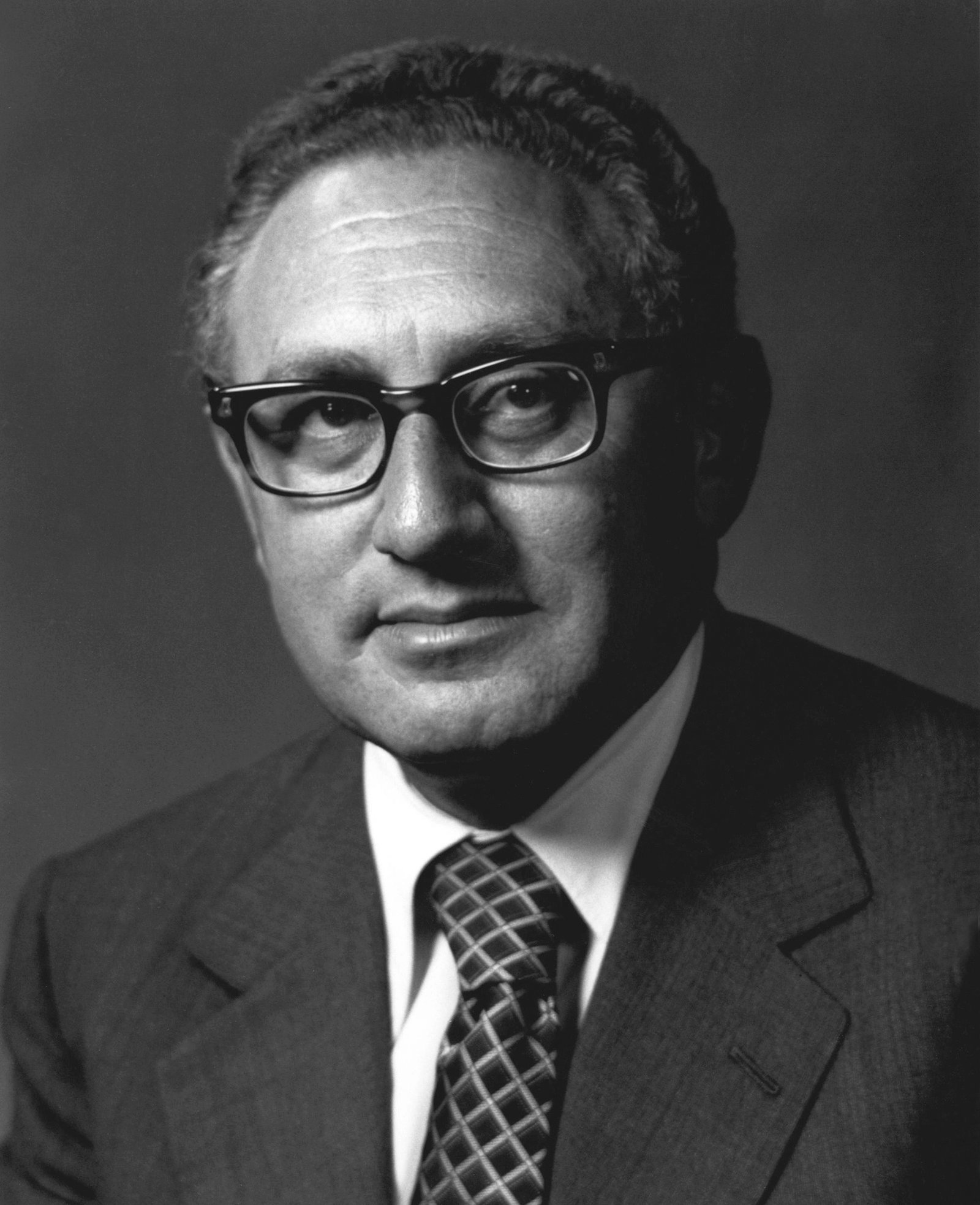 The White House Years by Henry Kissinger (1979) - Realpolitik Goes Mainstream (image credits: wikimedia)