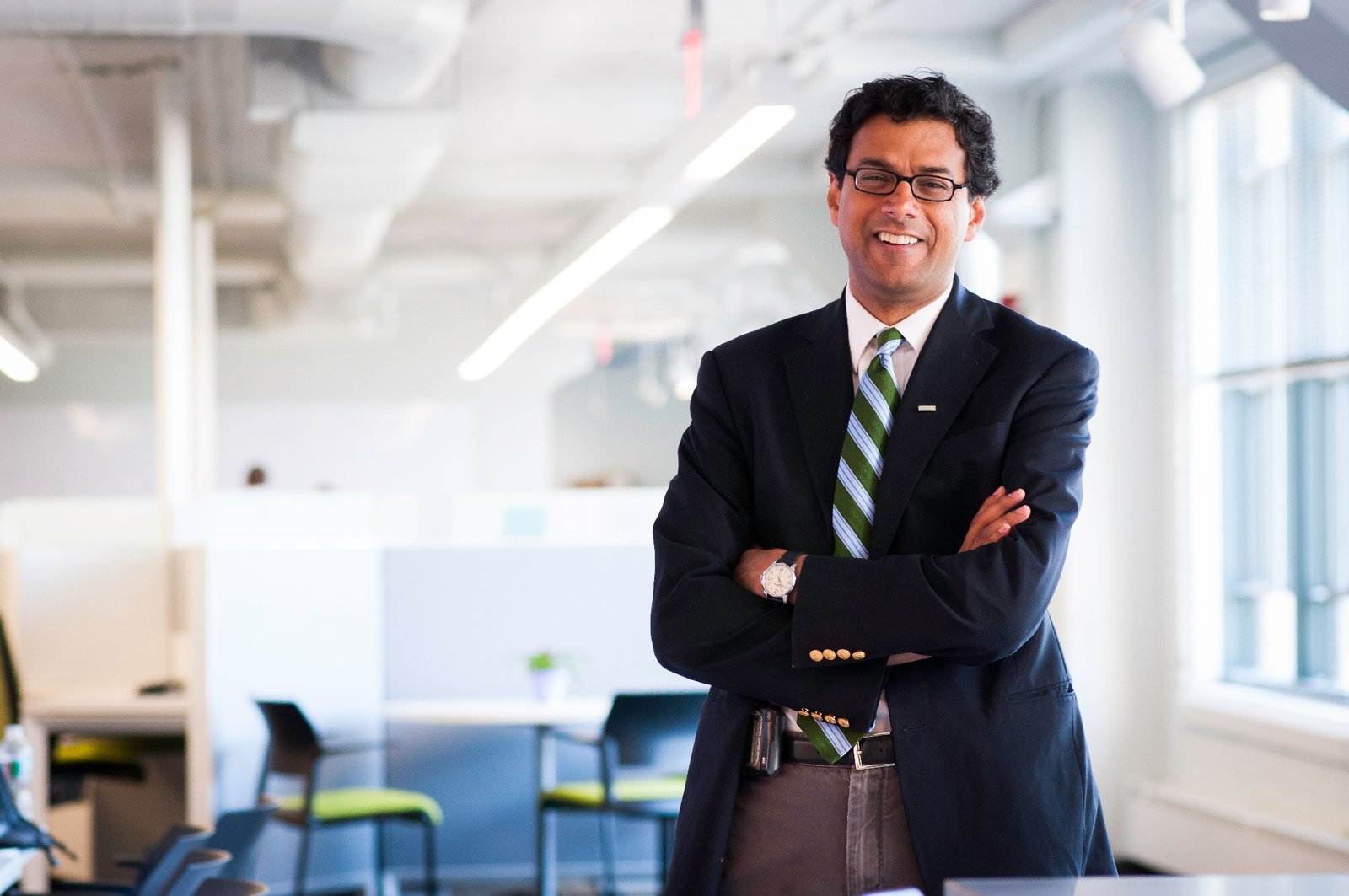 7. Complications: A Surgeon’s Notes on an Imperfect Science (2002) by Atul Gawande (image credits: By Amar Karodkar, CC BY-SA 4.0, https://commons.wikimedia.org/w/index.php?curid=34958643)