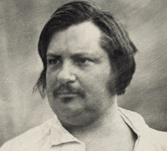 Honoré de Balzac – The Coffee-Fueled Writing Machine (image credits: By Louis-Auguste Bisson, Public domain, https://commons.wikimedia.org/w/index.php?curid=53687940)