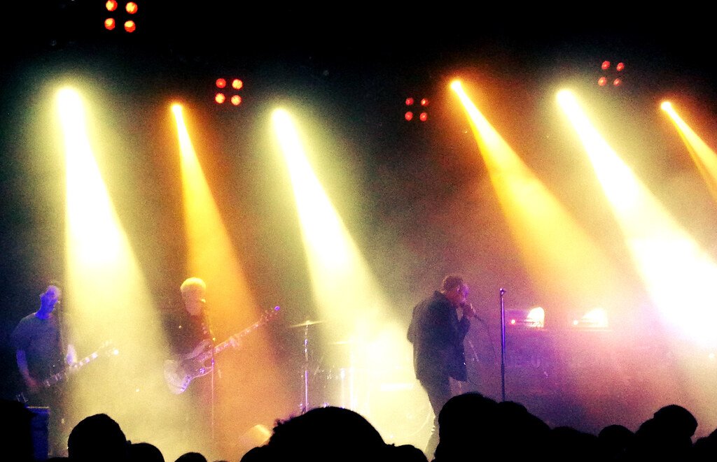 My Bloody Valentine: 120+ dB of Shoegaze Destruction (image credits: flickr)