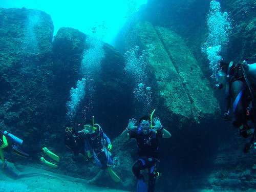 The Underwater Ruins of Yonaguni – Japan (image credits: flickr)