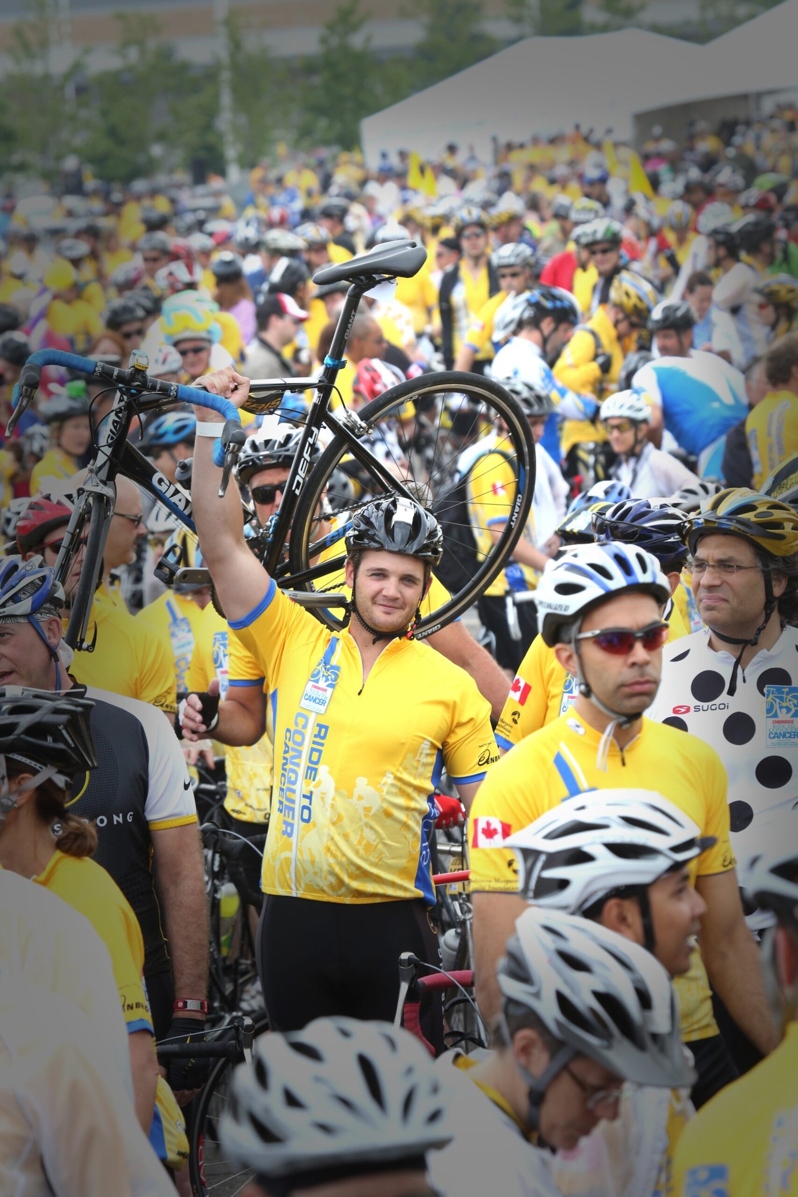 The Fundraising Phenomenon That Shattered Records (image credits: wikimedia)