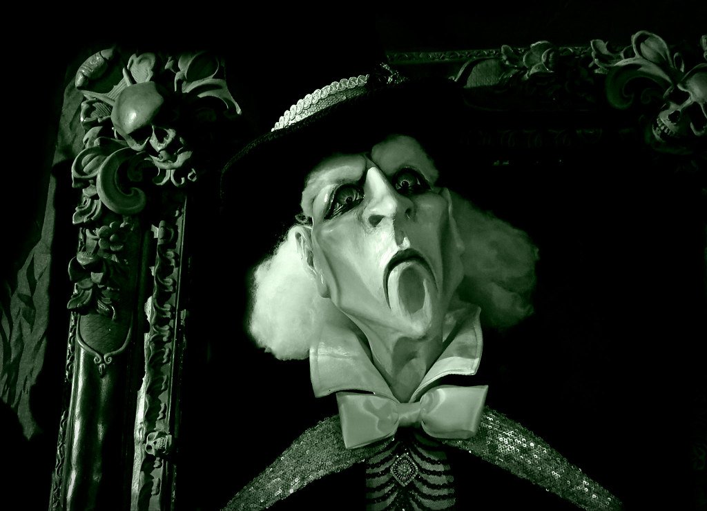 From Oral Tradition to Written Horror (image credits: flickr)
