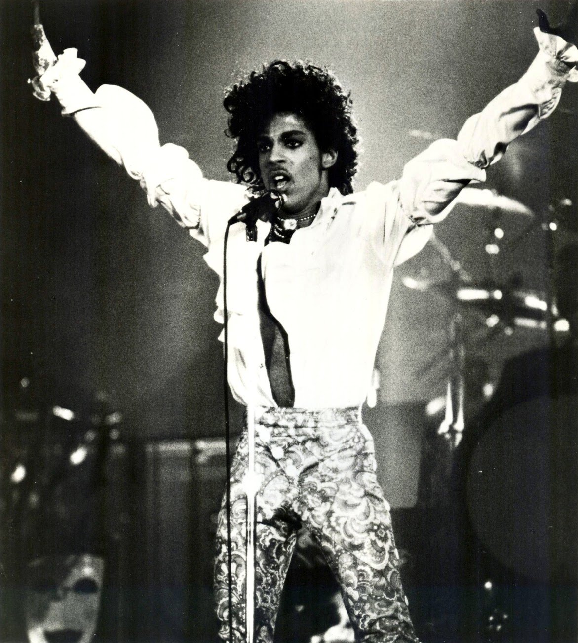 Rare Live Performances (image credits: Hi res Direct link

Worthpoint listing, Public domain, https://commons.wikimedia.org/w/index.php?curid=145610134)