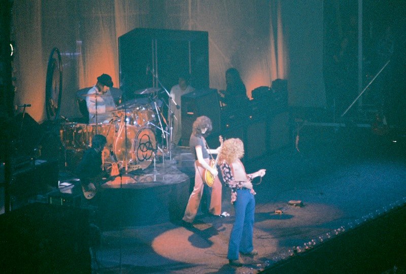 Stairway to Heaven by Led Zeppelin (image credits: led zepplin, CC BY-SA 2.0, https://commons.wikimedia.org/w/index.php?curid=108929710)