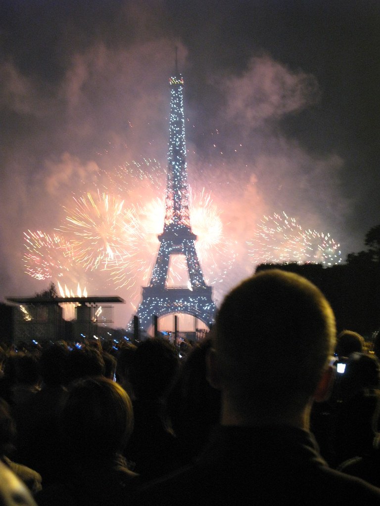 14. Bastille Day (Paris, France) (image credits: flickr)