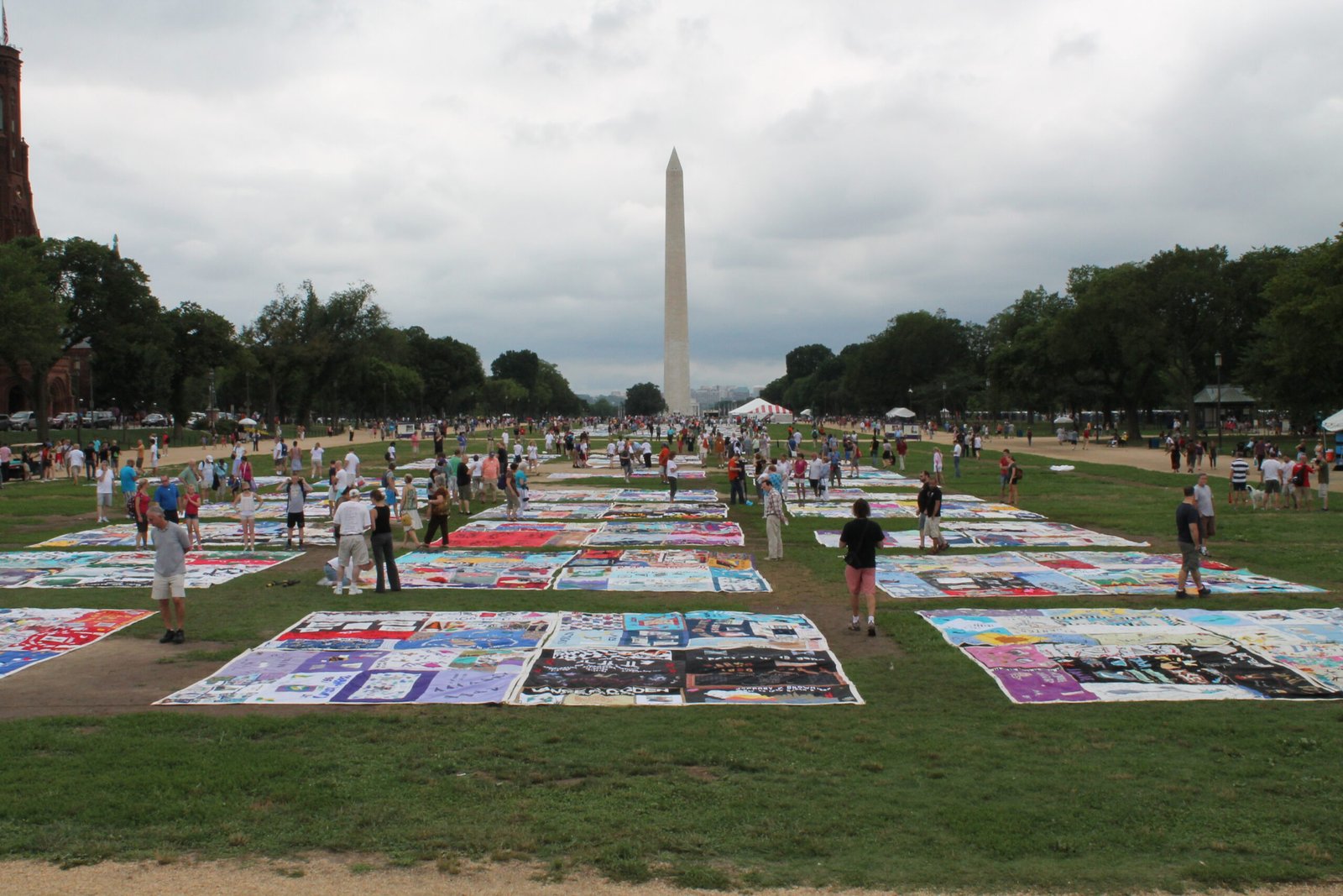 LGBTQ+ Art and the Struggle for Rights (image credits: By Bluerasberry, CC BY-SA 3.0, https://commons.wikimedia.org/w/index.php?curid=20395722)