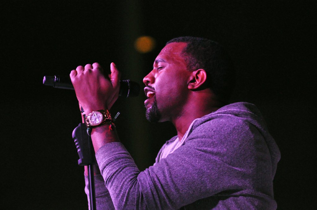 Kanye West’s Only One and the loss of his mother (image credits: By Jason Persse, CC BY-SA 2.0, https://commons.wikimedia.org/w/index.php?curid=95363690)
