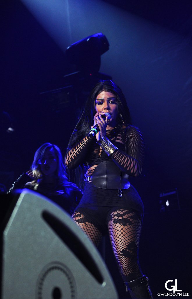 Lil’ Kim and Nicki Minaj’s ongoing battle in Black Friday (image credits: flickr)