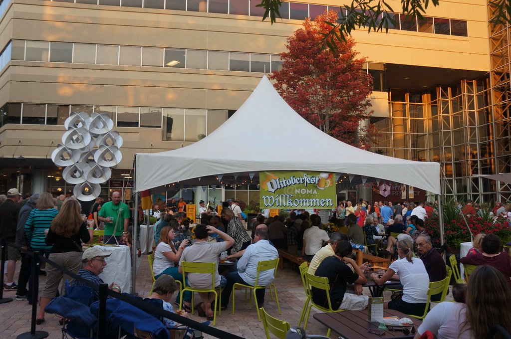 The Global Oktoberfest Phenomenon (image credits: flickr)