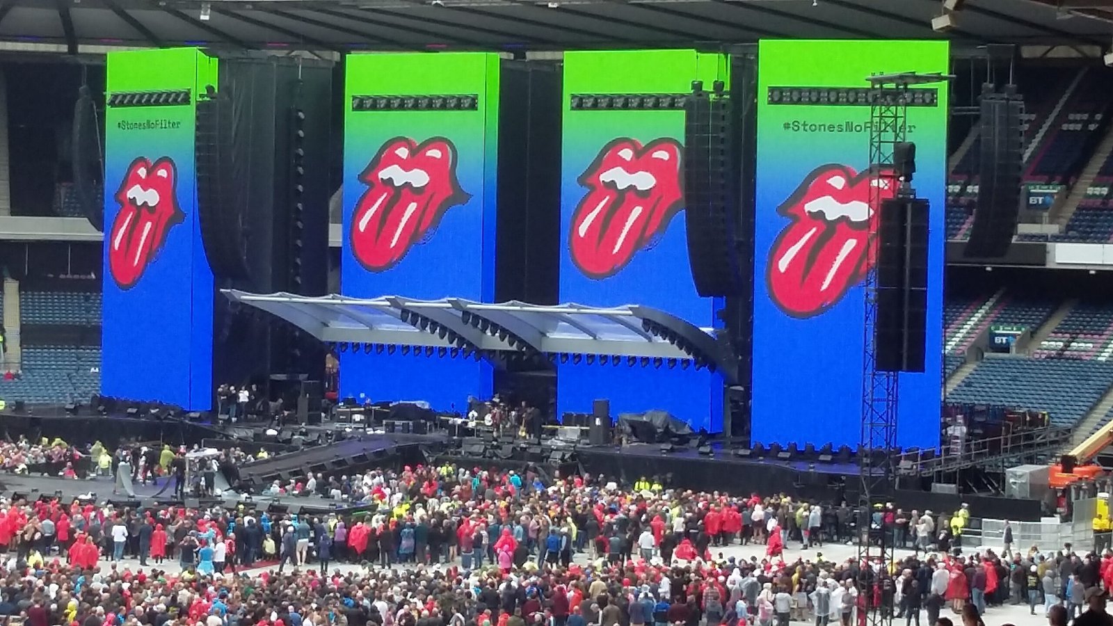 Rolling Stones Rock Rio's Shoreline (image credits: wikimedia)