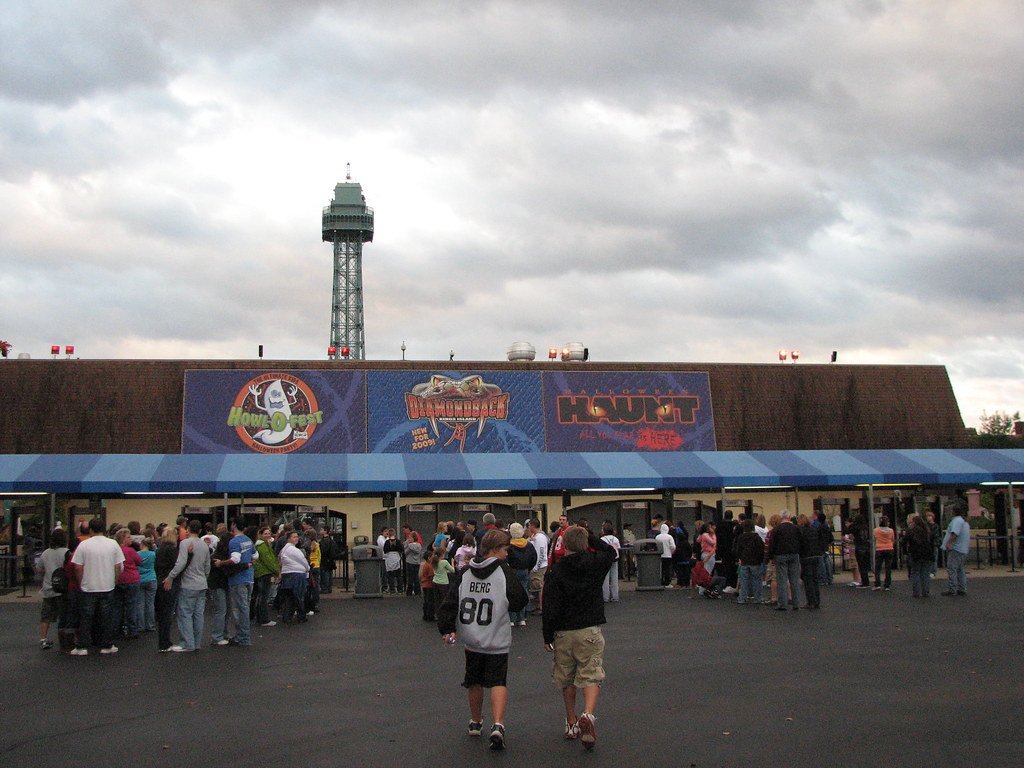 Kings Island: Building on Toxic Waste (image credits: flickr)