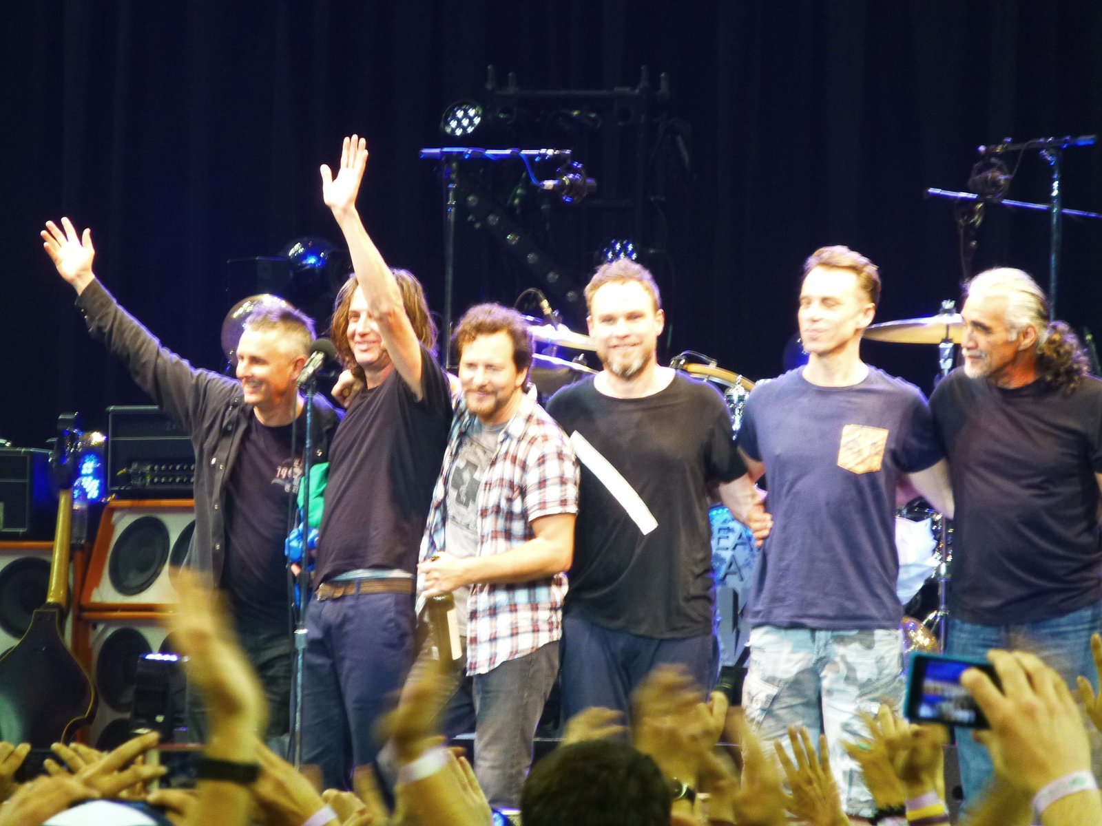 Pearl Jam's Anthem for the Disenfranchised (image credits: By Lugnuts, CC BY-SA 3.0, https://commons.wikimedia.org/w/index.php?curid=30094583)
