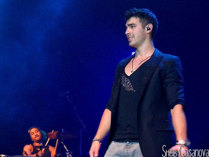 Joe Jonas's 12 Puppies Request (image credits: flickr)