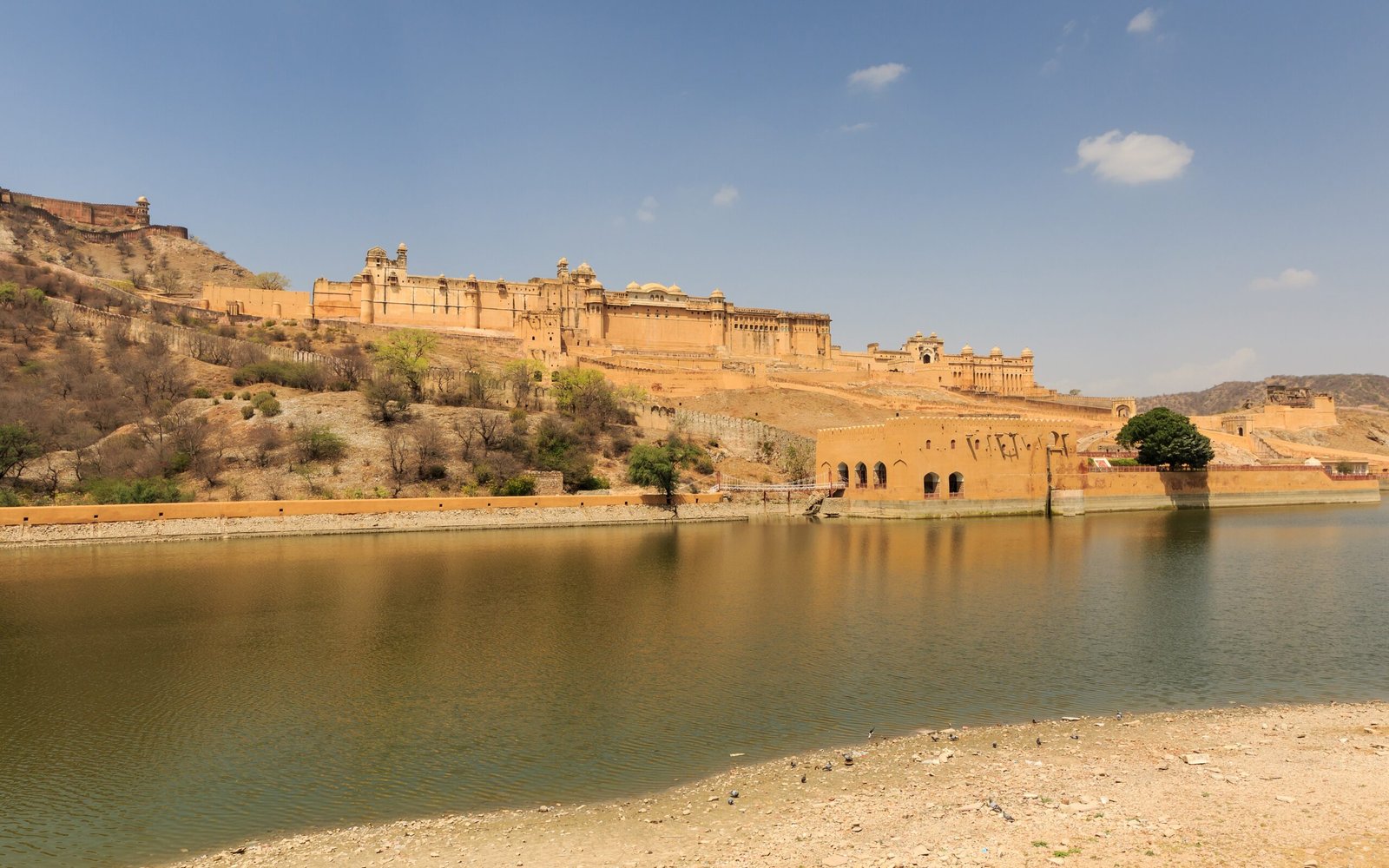 Jaipur, India - Royal Hospitality Lives On (image credits: By A.Savin, FAL, https://commons.wikimedia.org/w/index.php?curid=48911128)