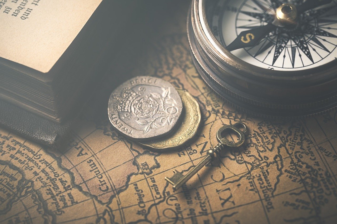 Legal Challenges Face Modern Treasure Hunters (Image Credits: Pixabay)