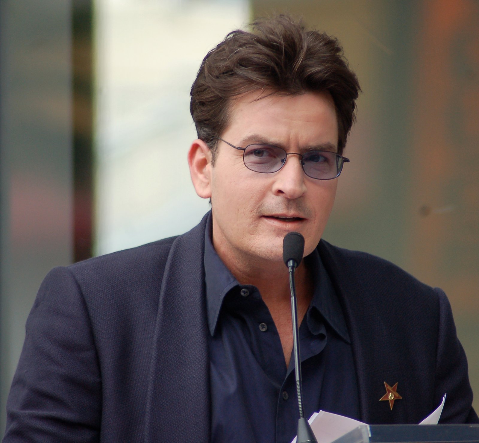Charlie Sheen's Quick Cash Grabs (Image Credits: Wikimedia)