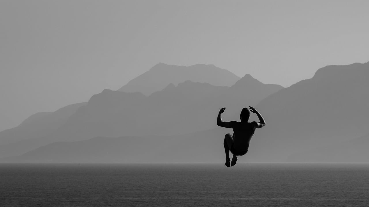 Finding Your Generous Path (Image Credits: Pixabay)