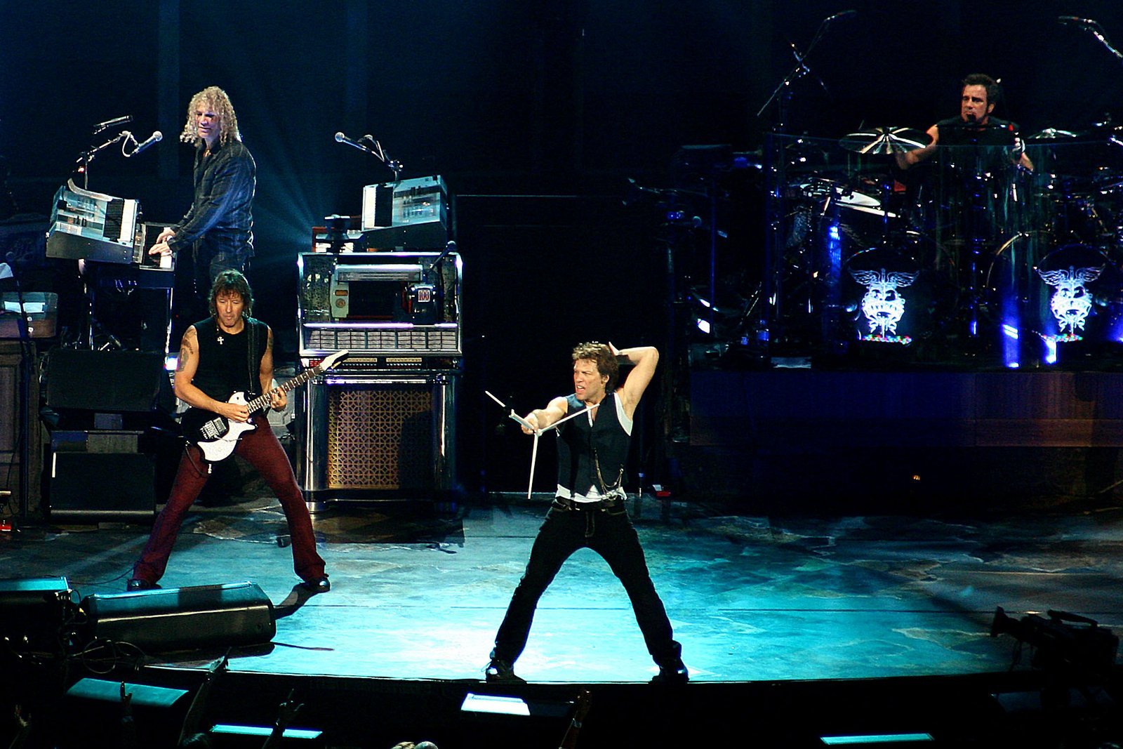 The Physical Demands of Rocking Past 70 (Image Credits: Wikimedia)