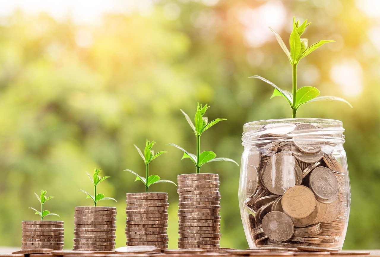 The Economic Miracle Begins (Image Credits: Pixabay)