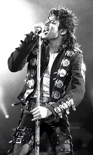Michael Jackson - Thriller (1982) (Image Credits: Wikimedia)