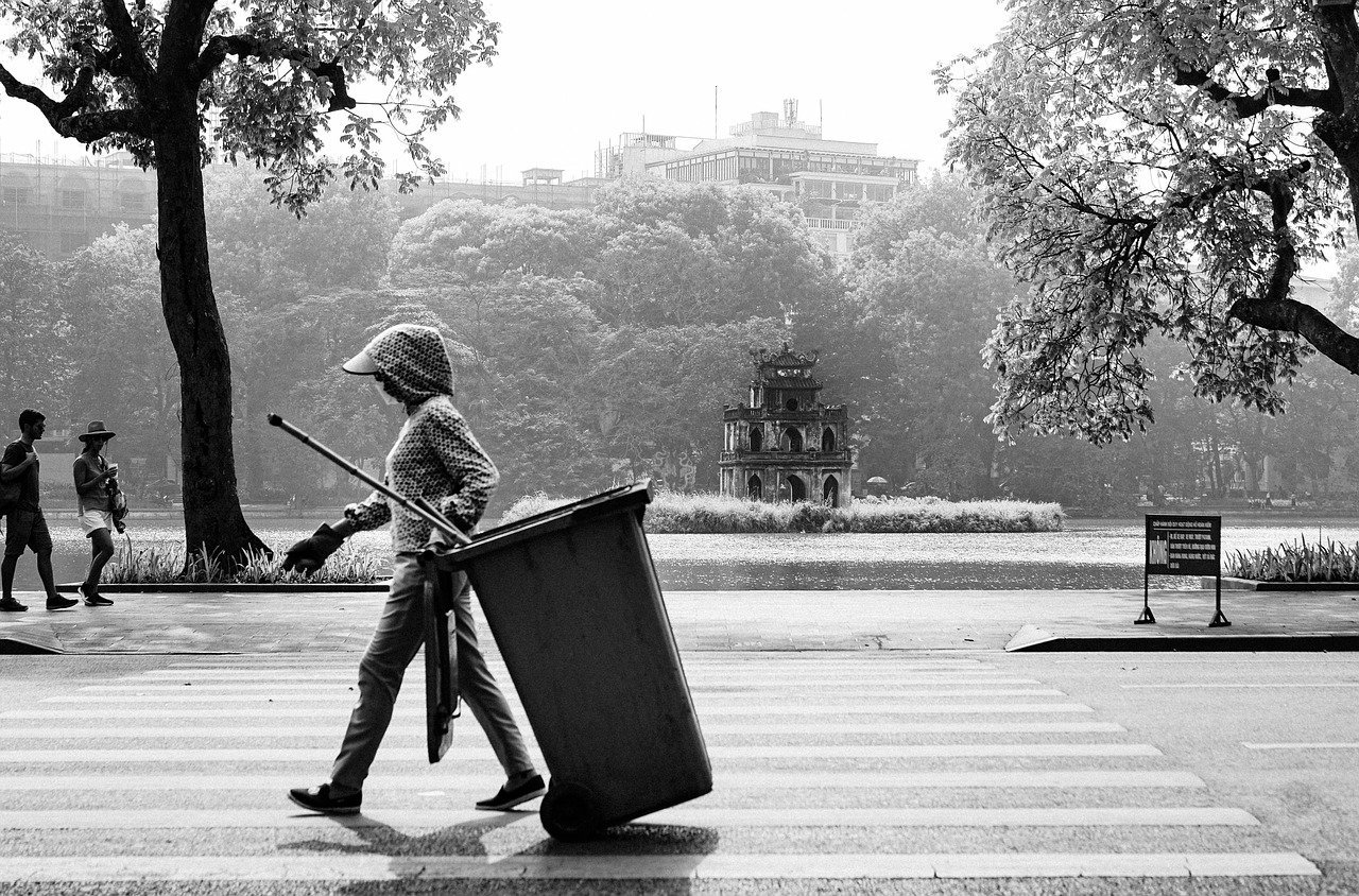 Festival Clean-Up Crews Find the Strangest Things (Image Credits: Pixabay)