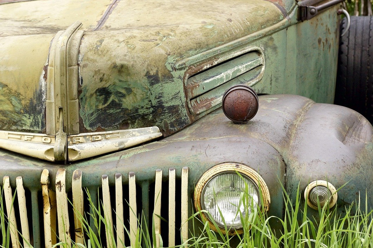 The Dye Brothers and Their Cousin Who Drove Into Oblivion (Image Credits: Pixabay)