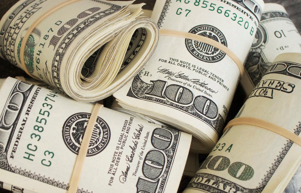 How Much Money Are Victims Losing? (Image Credits: Flickr)