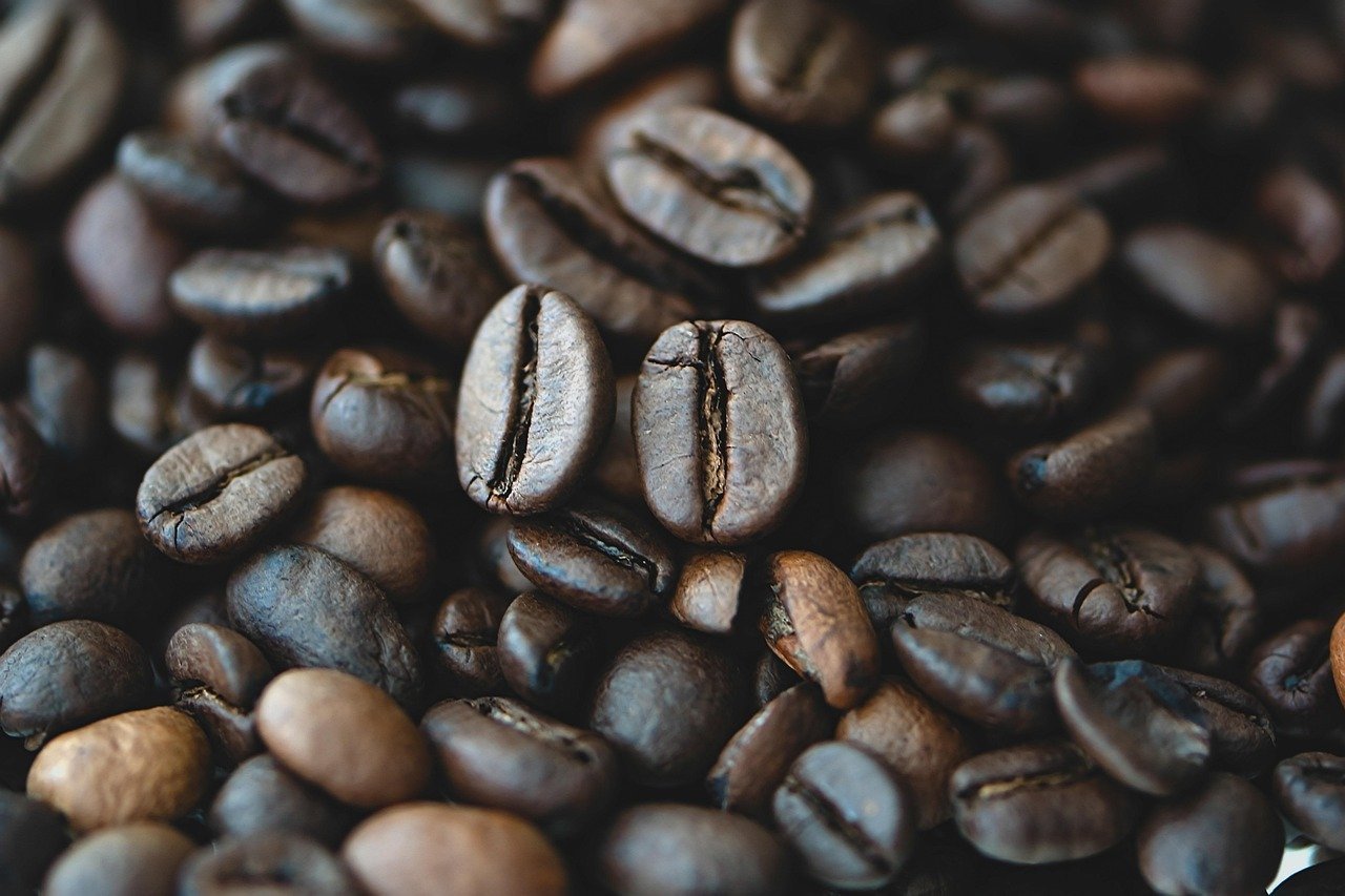 The Coffee Gets Cold (Image Credits: Pixabay)