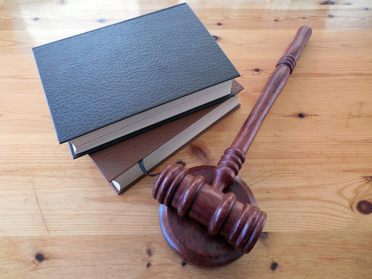 Some States Have Laws That Sound Like Jokes (Image Credits: Pixabay)