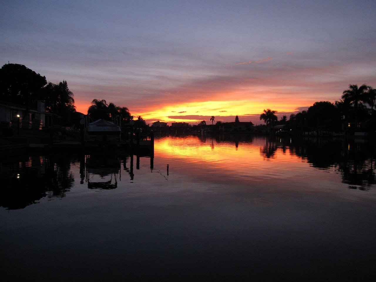 Cape Coral and North Port Experience Severe Corrections (Image Credits: Pixabay)