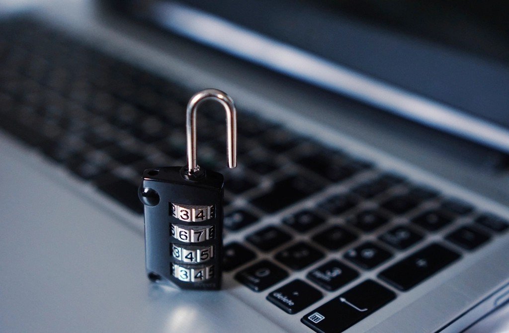 How to Protect Yourself (Image Credits: Rawpixel)