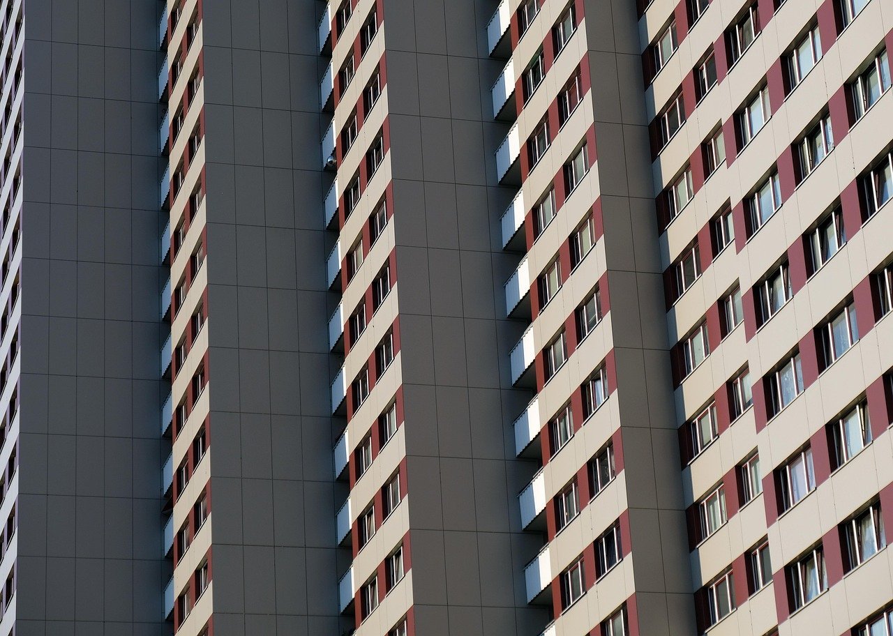 The Affordability Crisis Deepens (Image Credits: Pixabay)