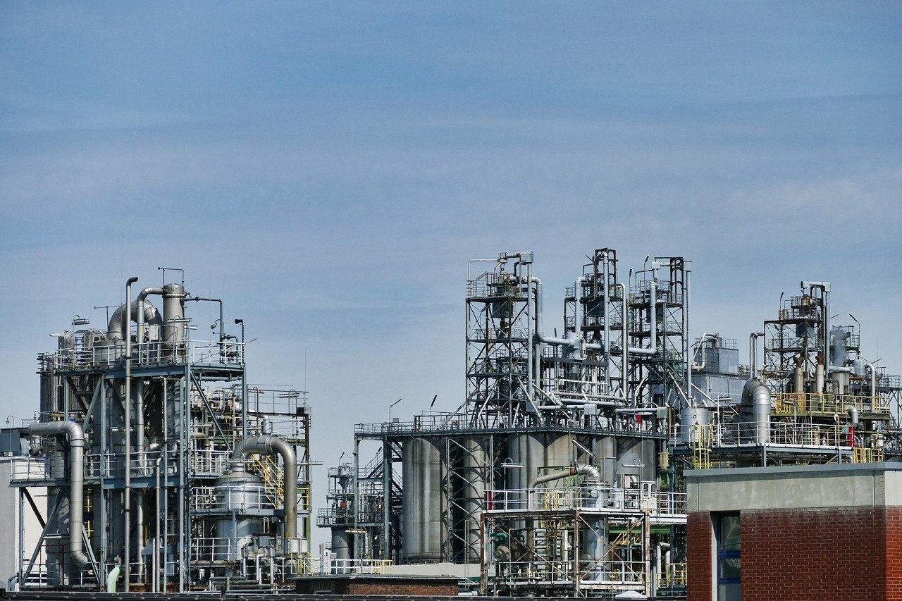 Not All Oil Is Created Equal (Image Credits: Pixabay)