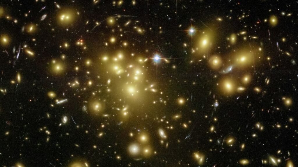 Mind-Blowing Universe Size Comparison Reveals Our Cosmic Insignificance