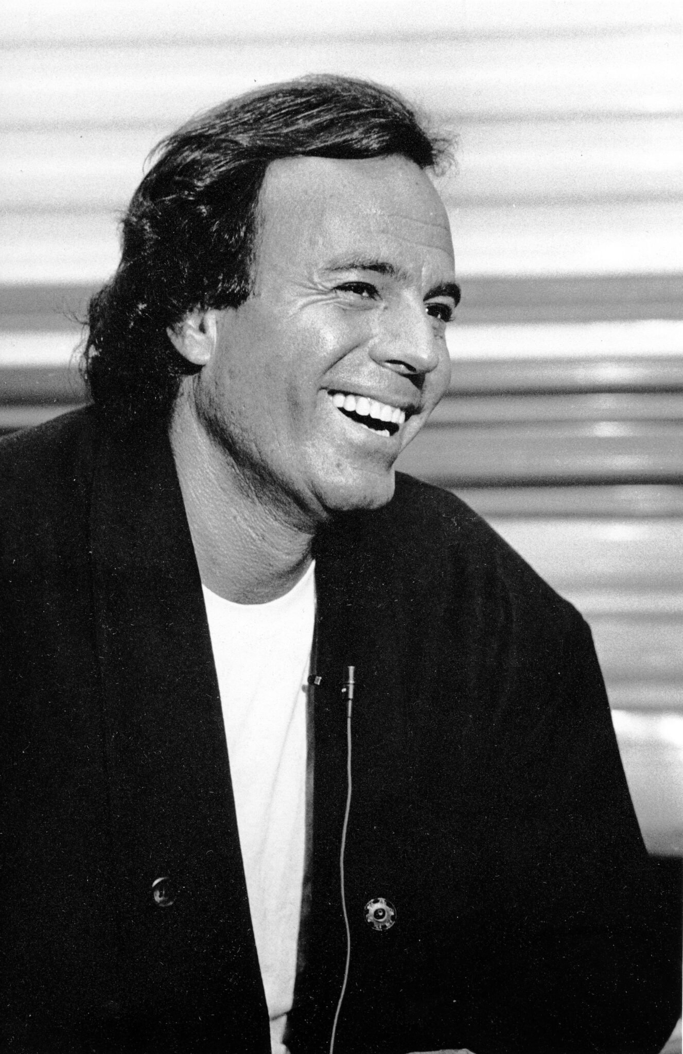 Julio Iglesias Under Scrutiny: Sexual Assault Claims Rock Singer's Legacy