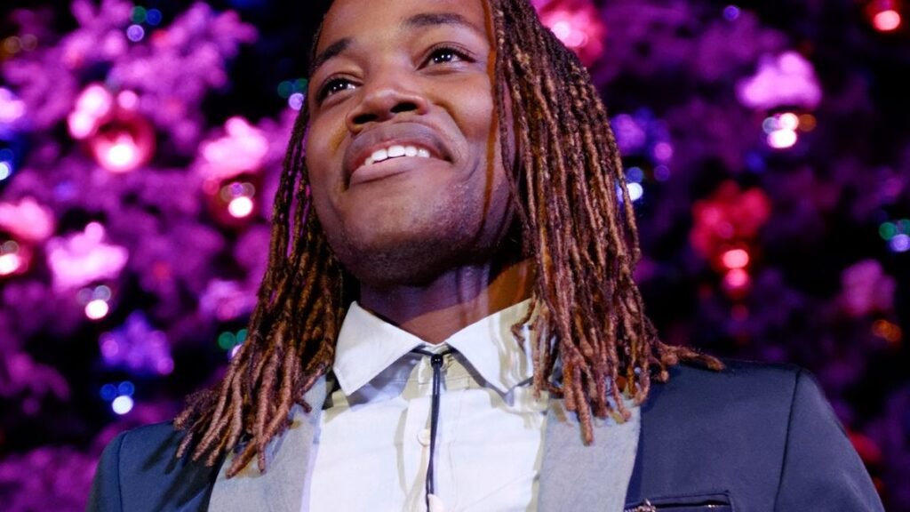 Leon Thomas Ignites R&B Scene with Empowering Single "YES IT IS"