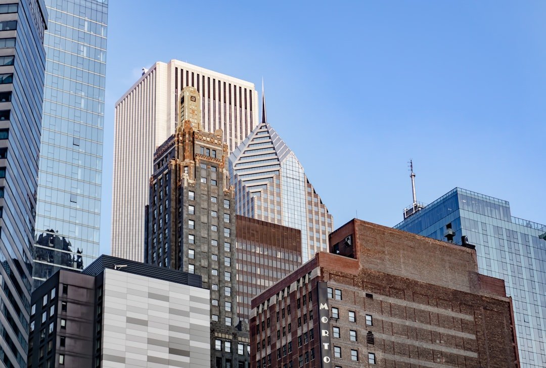 When America Needed to Build Upward, Move Faster, and See Itself Reflected Honestly (Image Credits: Unsplash)