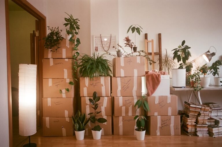 9 Telling Signs It's Time to Relocate
