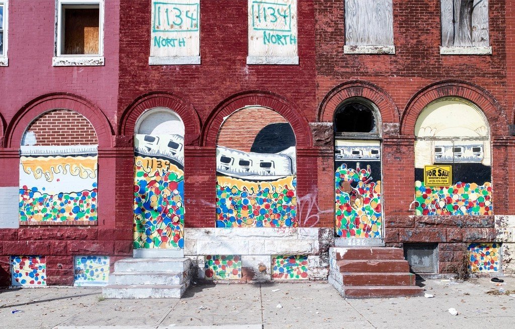 Baltimore and the Birth of Brutal Television Realism (Image Credits: Rawpixel)