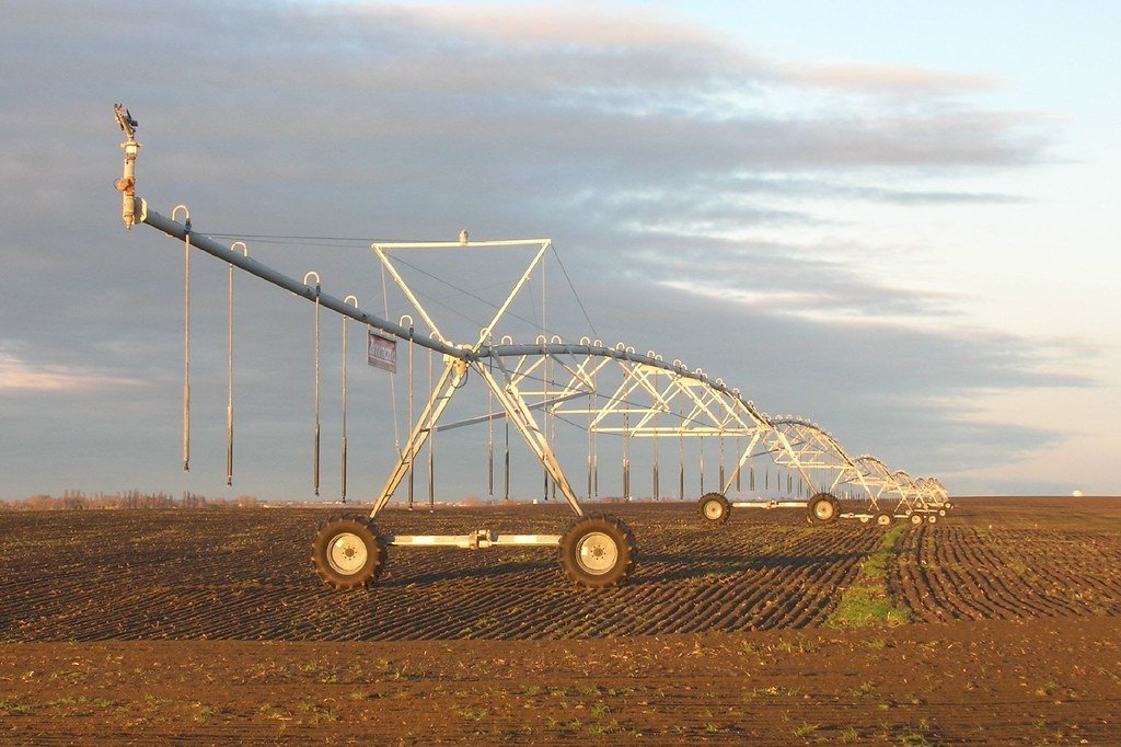 Modern Large-Scale Farming Was Perfected Here (Image Credits: Flickr)