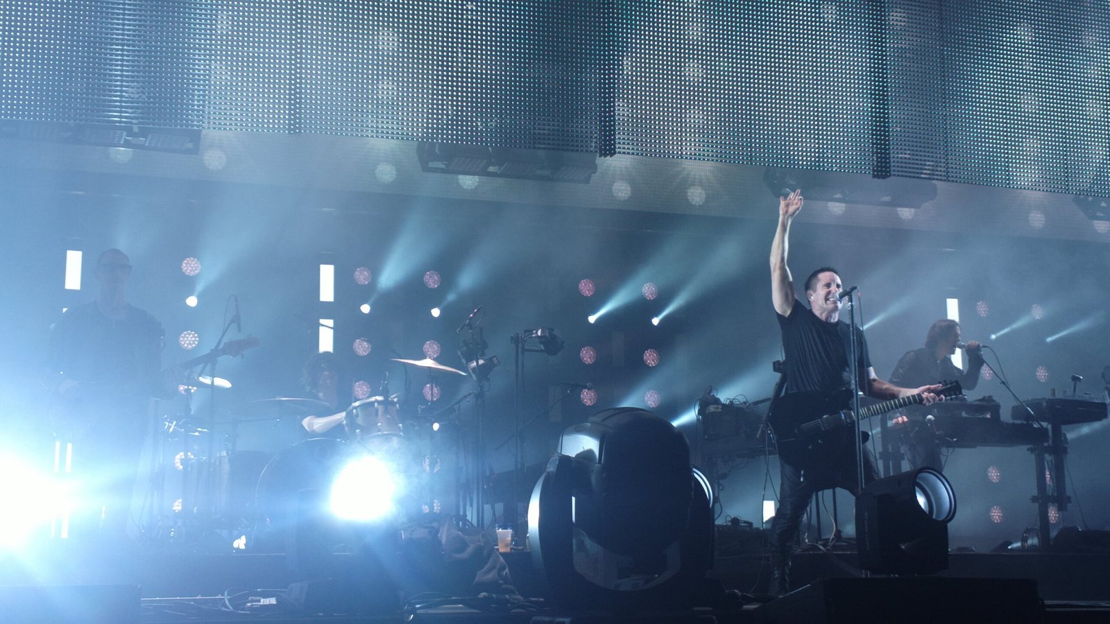 🎸 Nine Inch Nails – Peel It Back Tour (Image Credits: Wikimedia)