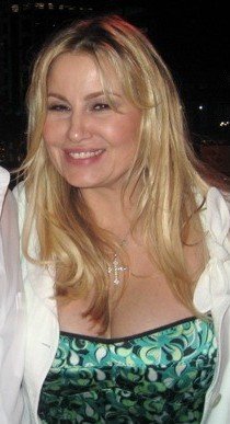 8. Jennifer Coolidge - A Lifetime of Waiting, Two Seasons of Glory (Image Credits: Wikimedia)